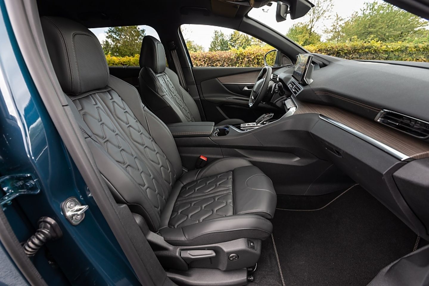 Peugeot 5008 Blue HDI 130