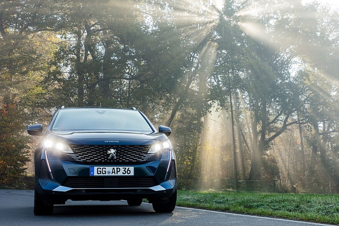 Peugeot 5008 Blue HDI 130