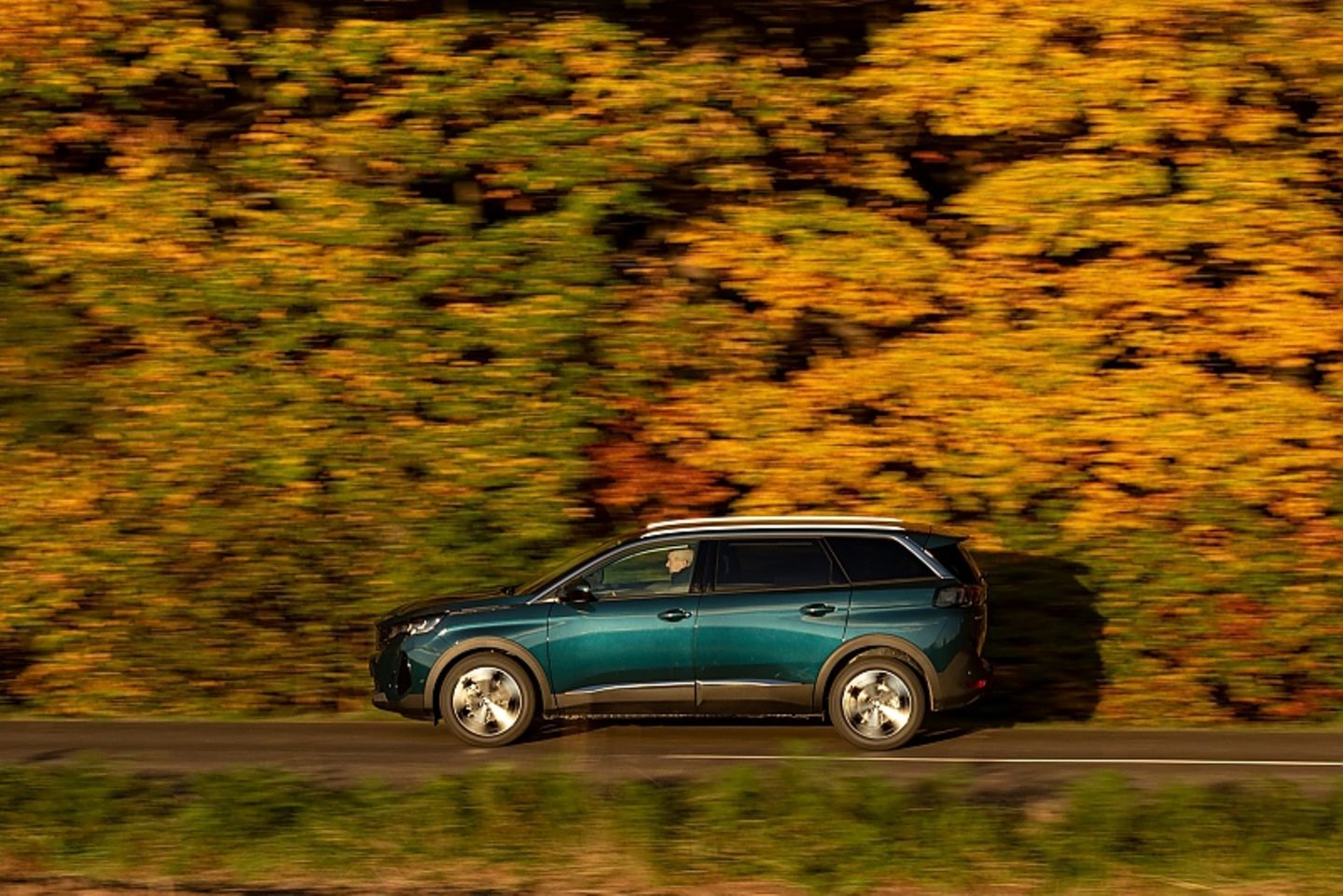 Peugeot 5008 Blue HDI 130