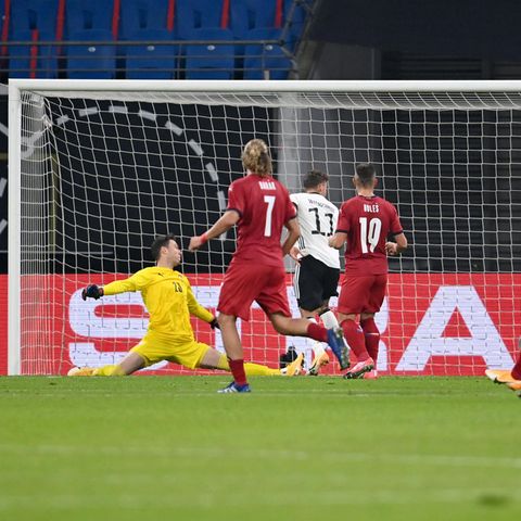 Luca Waldschmidt von Deutschland erzielt das Tor zum 1:0 gegen Tschechien