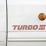 Der Kreiskolben-Motor ist mit einem TwinScroll-Turbolader bestückt