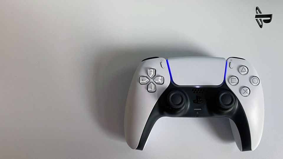 Neue Konsole PS5: Der Dualsense-Controller der Playstation 5 sieht nicht nur futuristisch aus Der Dualsense-Controller der Playstation 5 sieht nicht nur futuristisch aus