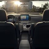 Das Cockpit wirkt funktionell und modern, auch Apple CarPlay ist möglich