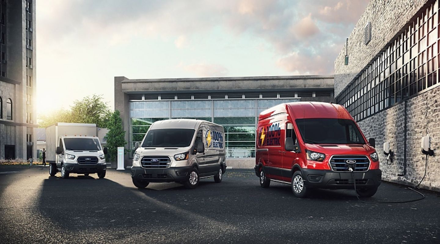 Der Ford E-Transit ist in 25 Konfigurationen erhältlich