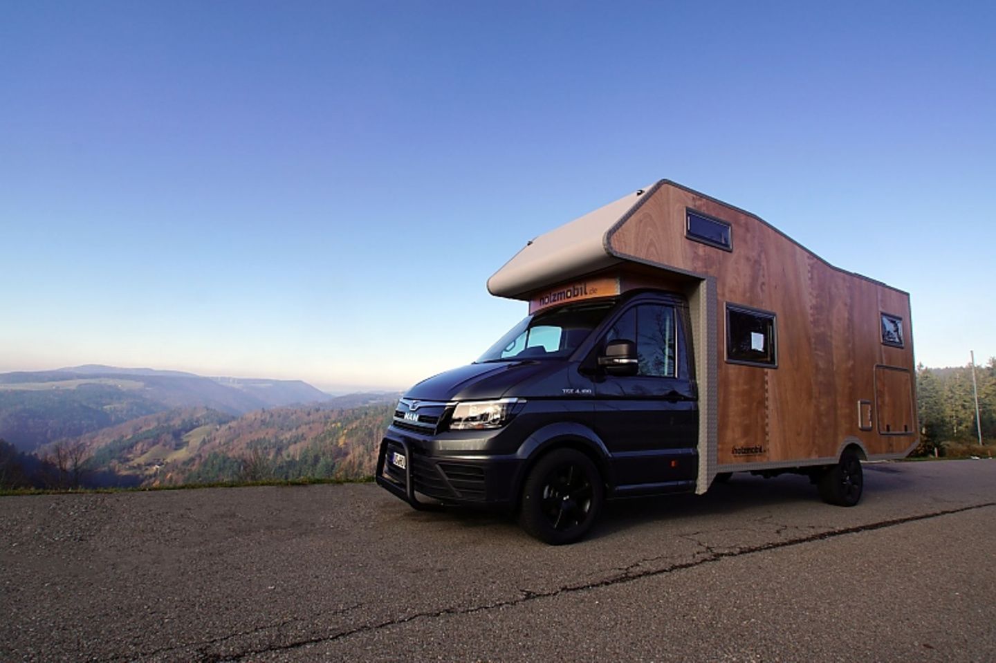 Das Holzmobil kostet rund 182.000 Euro