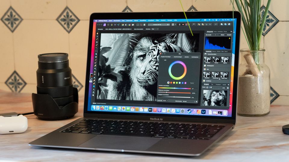 Apple-Notebook: Die Bildbearbeitungs-Software Affinity Photo läuft ohne Probleme auf dem Macbook Air mit M1-Chip. Die Bildbearbeitungs-Software Affinity Photo läuft ohne Probleme auf dem Macbook Air mit M1-Chip.