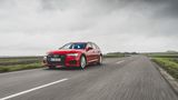 Der Audi A6 Avant 55 TFSI quattro erreicht nach fünf Sekunden Landstraßentempo