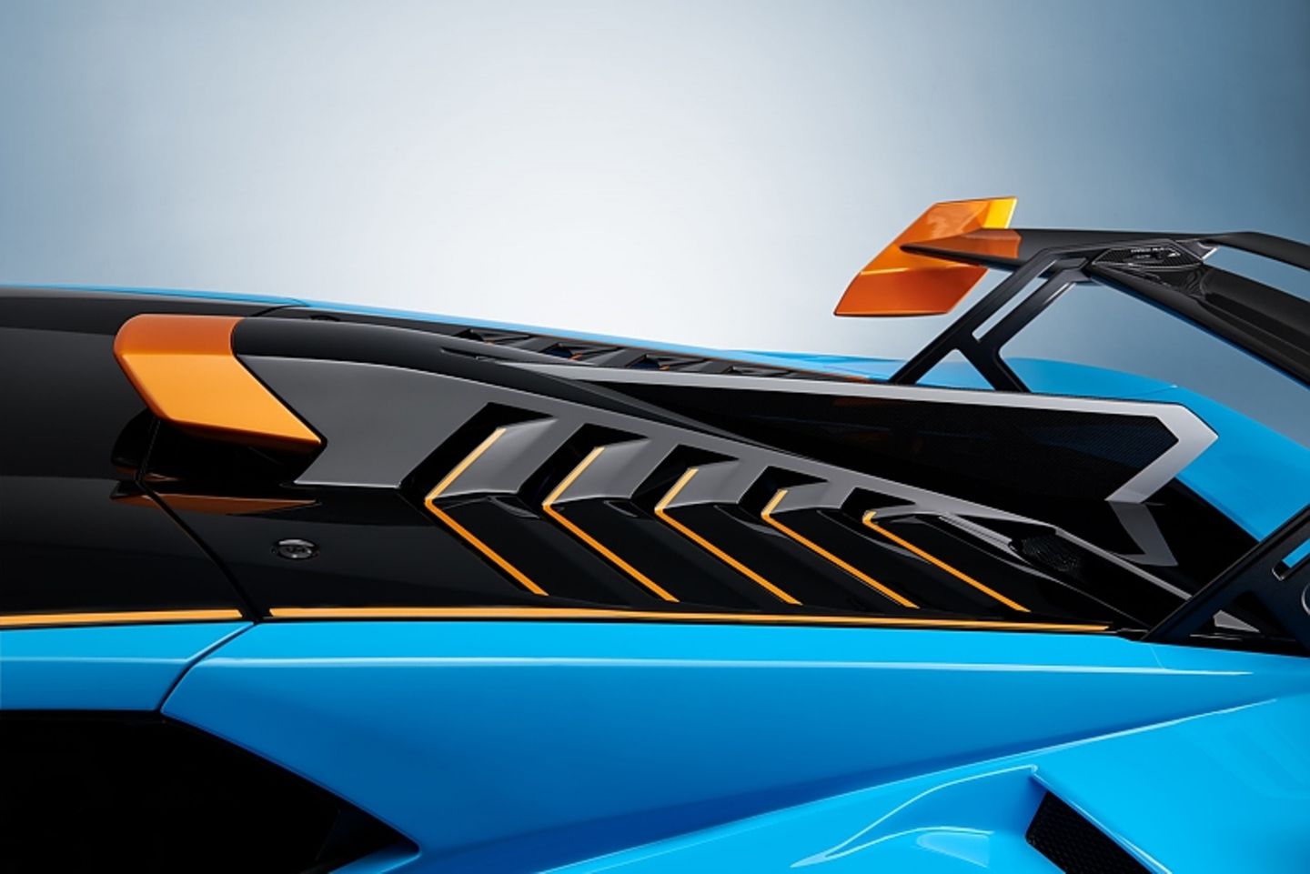 Lamborghini Huracán STO 2021