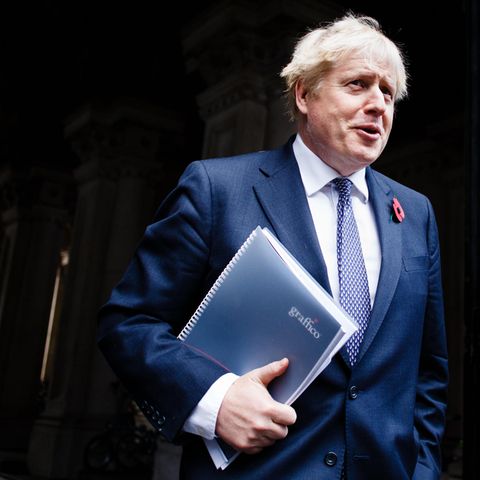 Klatsch und Drama in Downing Street: Boris allein zu Haus – warum der britische Premier seinen wichtigsten Berater vor die Tür setzt