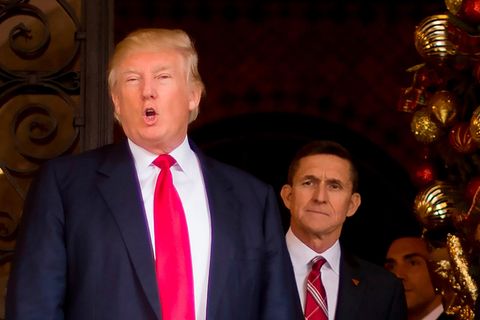 Donald Trump und sein damaliger Sicherheitsberater Michael Flynn im Dezember 2016