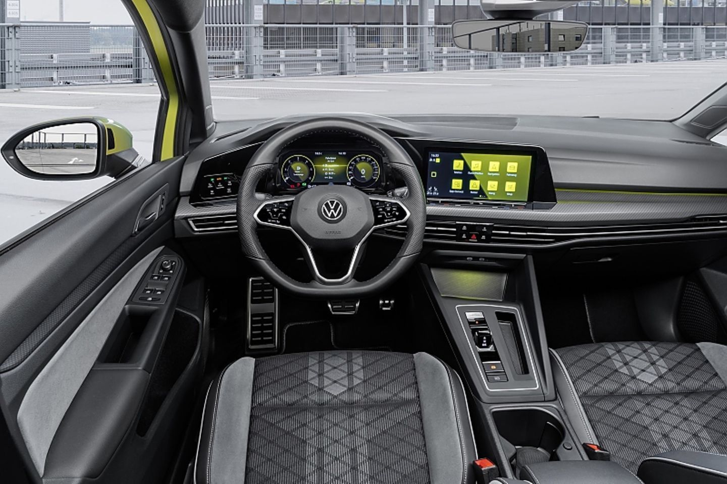 VW Golf Variant 1.5 eTSI