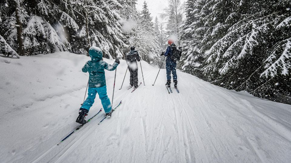 Corona-Beschlüsse: Ist Ski-Urlaub möglich? Ein Tag am Meer? Und was bringen die Regeln? Alles, was Sie jetzt wissen müssen