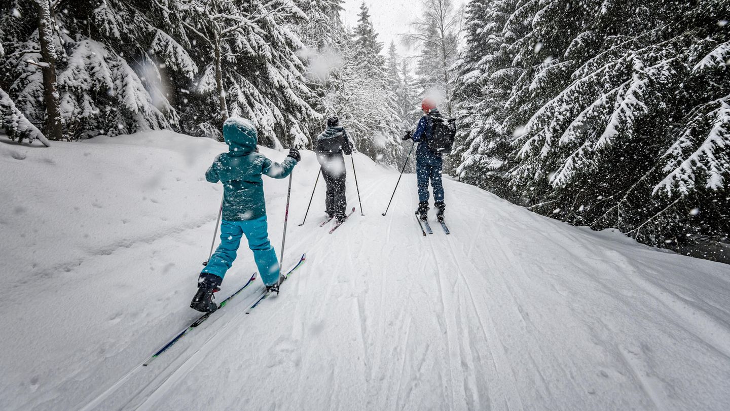 Corona-Beschlüsse: Ist Ski-Urlaub möglich? Ein Tag am Meer? Und was bringen die Regeln? Alles, was Sie jetzt wissen müssen