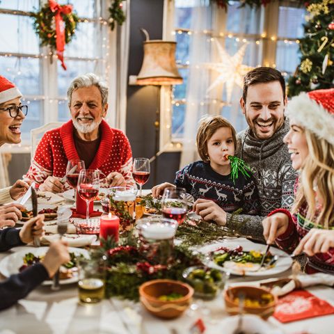 Weihnachtsessen mit der Familie