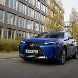 Im Januar steht der Lexus UX 300e beim Händler
