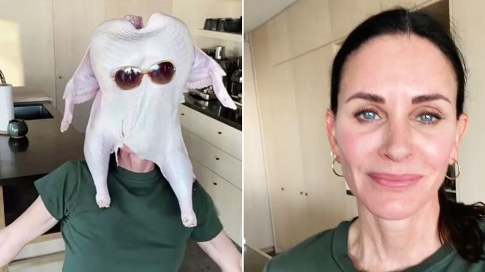 Courteney Cox spielt berühmte "Friends"-Szene mit Truthahn nach Courteney Cox spielt berühmte "Friends"-Szene mit Truthahn nach