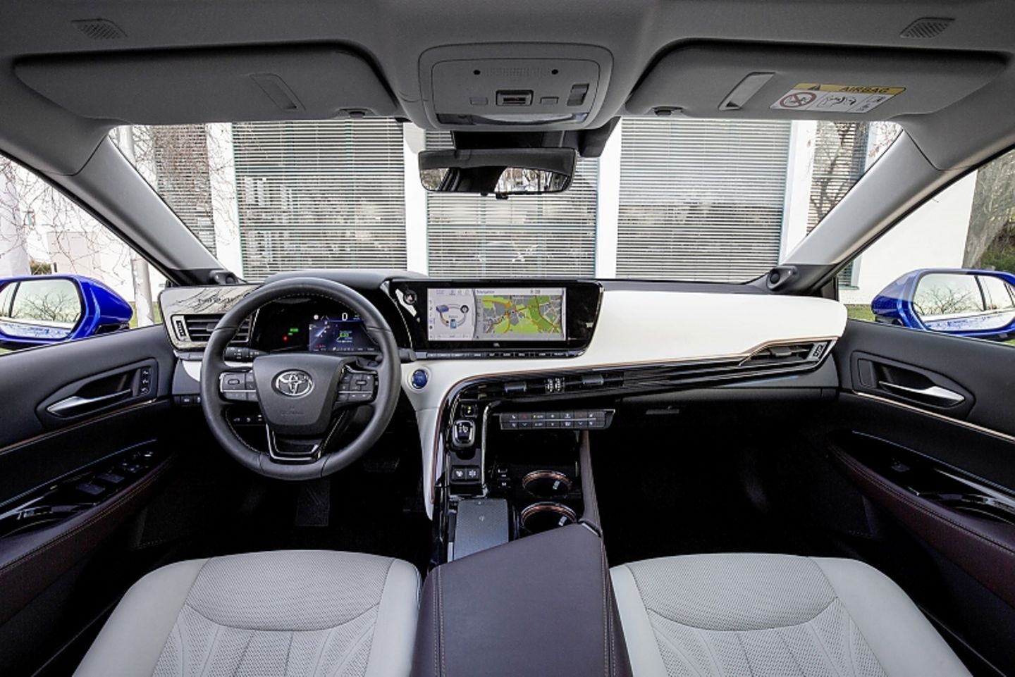 Toyota Mirai II