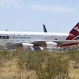 Der Flughafen in der Mojave-Wüste wurde auch von der australischen Fluglinie Qantas ausgewählt, um ihre Airbus A380 für zunächst drei Jahre stillzulegen – im Fachjargon "storage" genannt. In Victorville landete im August ein Exemplar, das gerade bei den Elbe Flugzeugwerke in Dresden neue Kabineneinrichtung erhalten hatte. Qantas-Chef Alan Joyce glaubt als einer der wenigen Airline-CEOs, dass die A380 nach der Krise eine Zukunft haben wird.