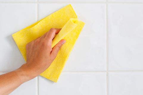 Putzlappen oder Küchenrolle