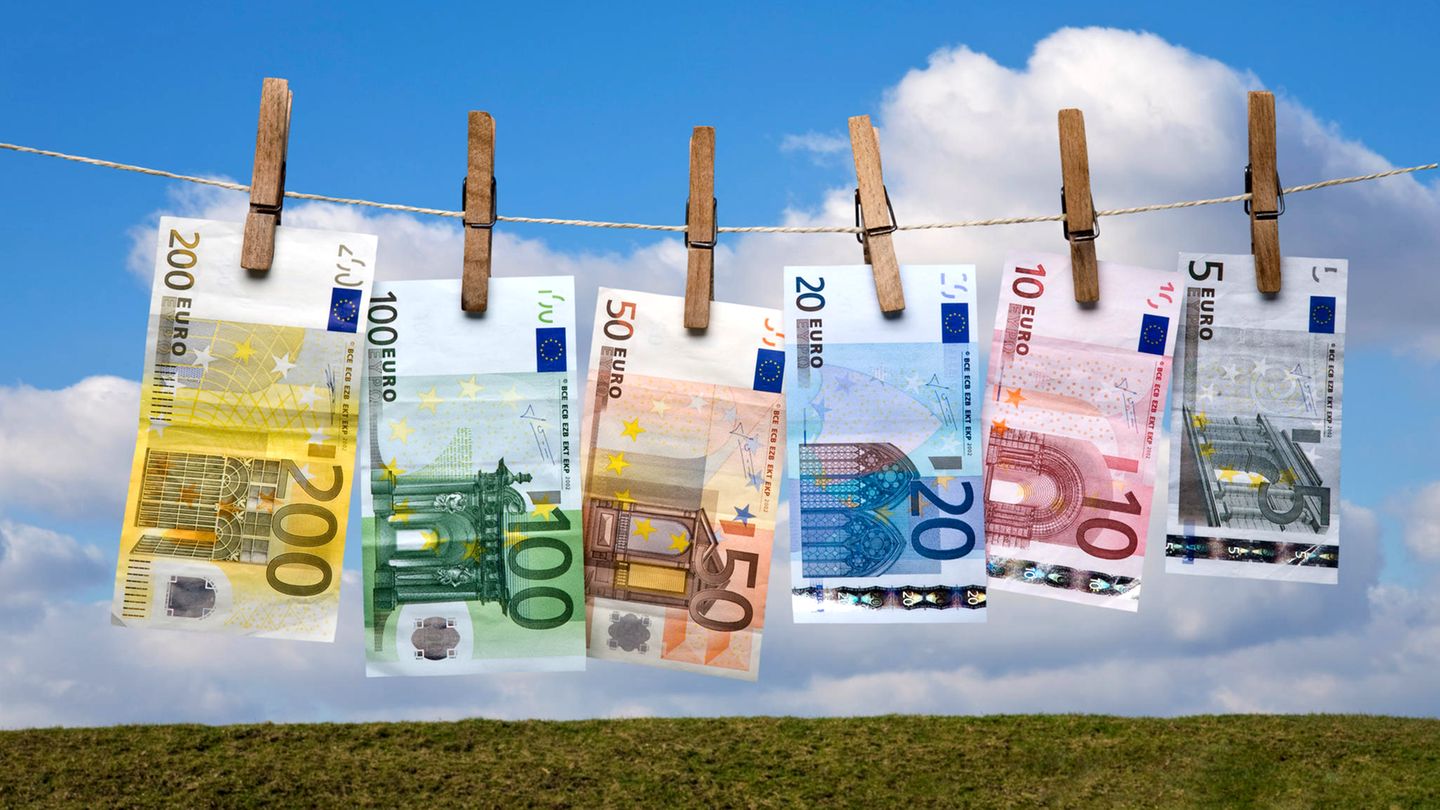 Grünes Investment: Nachhaltige Geldanlage - das sind die besten Sparpläne für Fonds und Aktien Grünes Investment: Nachhaltige Geldanlage - das sind die besten Sparpläne für Fonds und Aktien