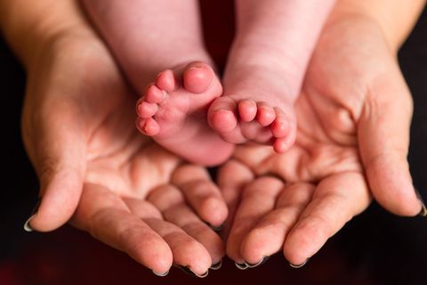 Embryo wurde vor 28 Jahren eingefroren und nun endlich geboren.
