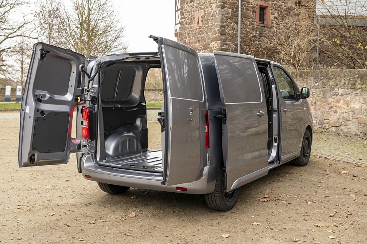 Laut Peugeot ist eine Zuladung von bis zu 1.275 Kilogramm möglich