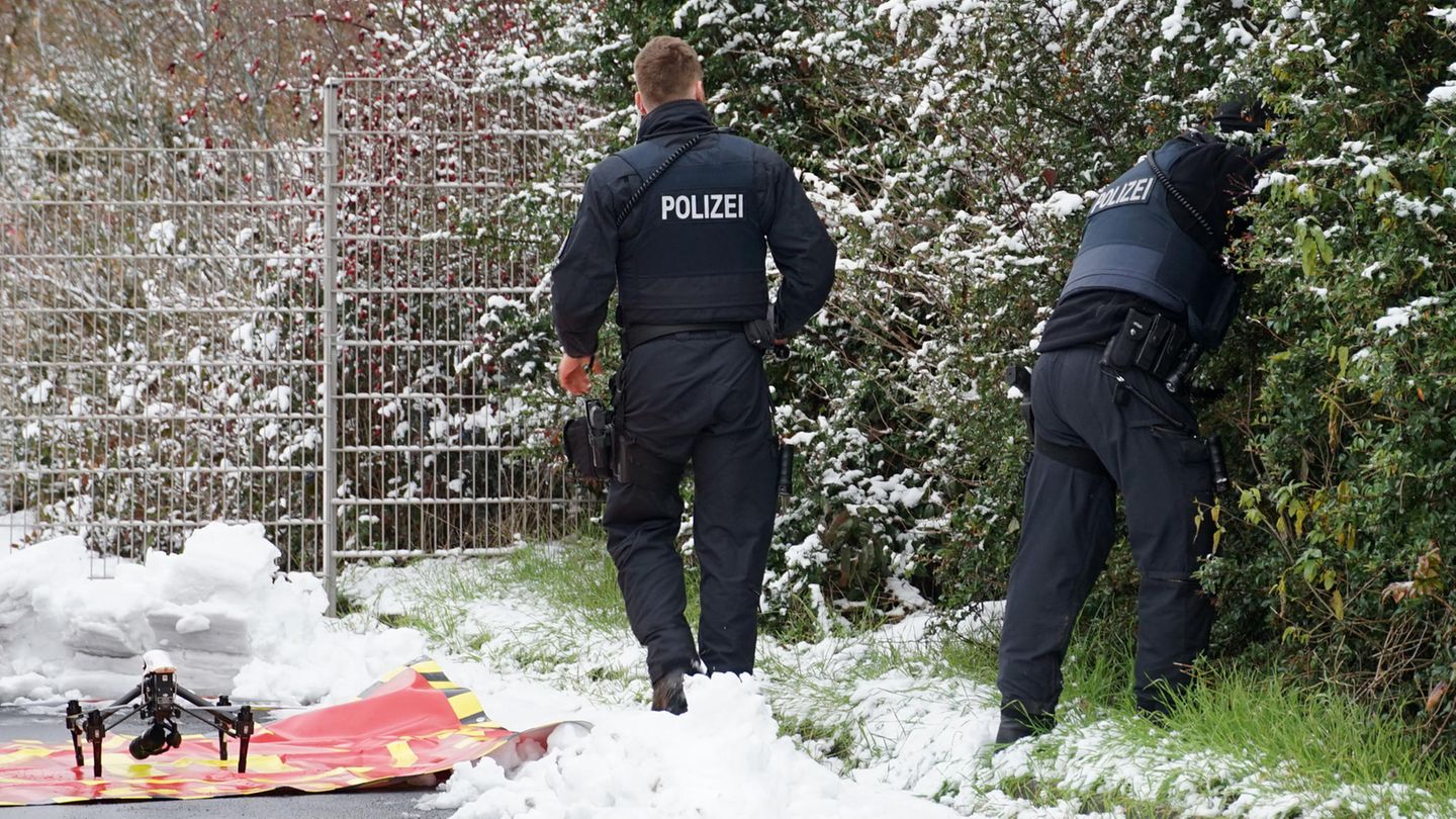 Sogar mit einer Drohne hat die Polizei in Fulda die seit Montag vermisste Zweijährige gesucht