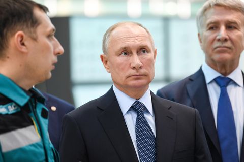 Rätselraten in Russland : Schwere Erkrankung oder kaltes Polit-Kalkül? Was die Gerüchte um Wladimir Putins Gesundheitszustand bedeuten