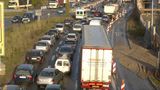Verkehr belastet die Straßen