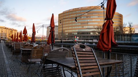 Die Morgenlage am Donnerstag: Bayern fordert dauerhafte Steuersenkung für die Gastronomie