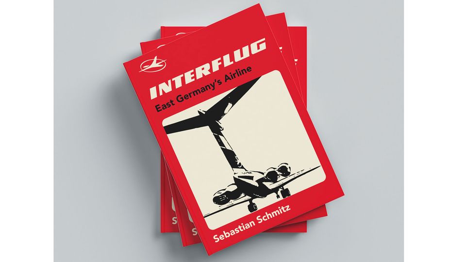Neuerscheinungen: "Interflug - East Germany's Airline" von Sebastian Schmitz. Erschienen bei Astral Horizon Press, 180 Seiten, Preis: 29,81 Euro. "Interflug - East Germany's Airline" von Sebastian Schmitz. Erschienen bei Astral Horizon Press, 180 Seiten, Preis: 29,81 Euro.