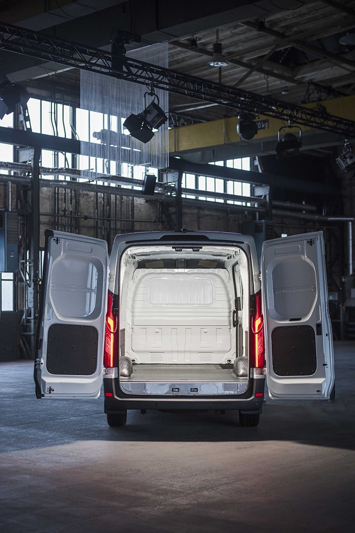 Maxus Deliver 9