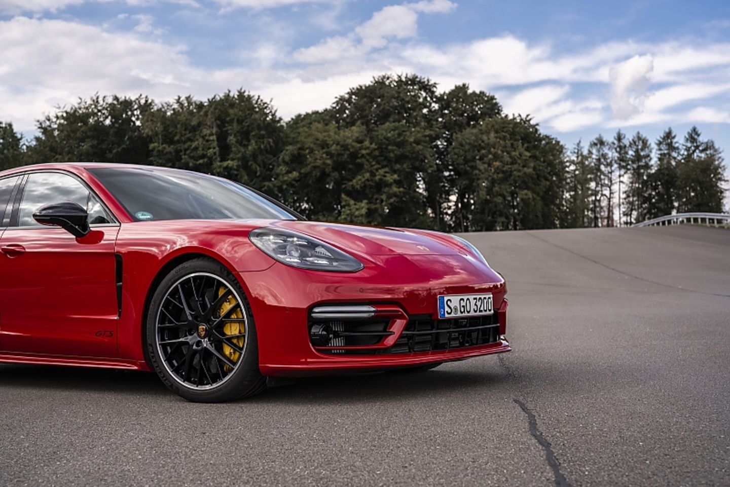Porsche Panamera GTS 2021