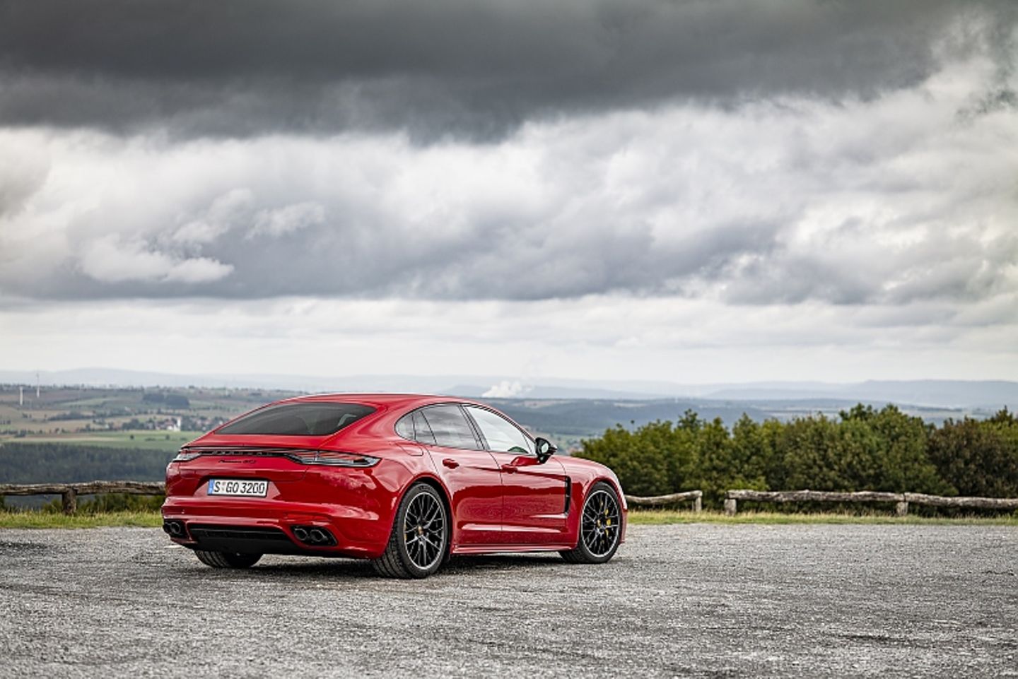 Porsche Panamera GTS 2021
