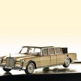 Sieger Kategorie J   Sammeln: 1:18 Klassik  Mercedes-Benz 600 Landaulet  CMC, Preis: 908 Euro