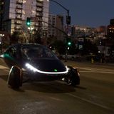 Die Akkus an Bord sollen mindestens 400 Kilometer Reichweite möglich machen.