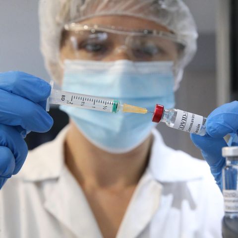 Die Stiko (Ständige Impfkommission) schlägt vor, große Gruppen nach Gefährdungsgrad nacheinander zu impfen