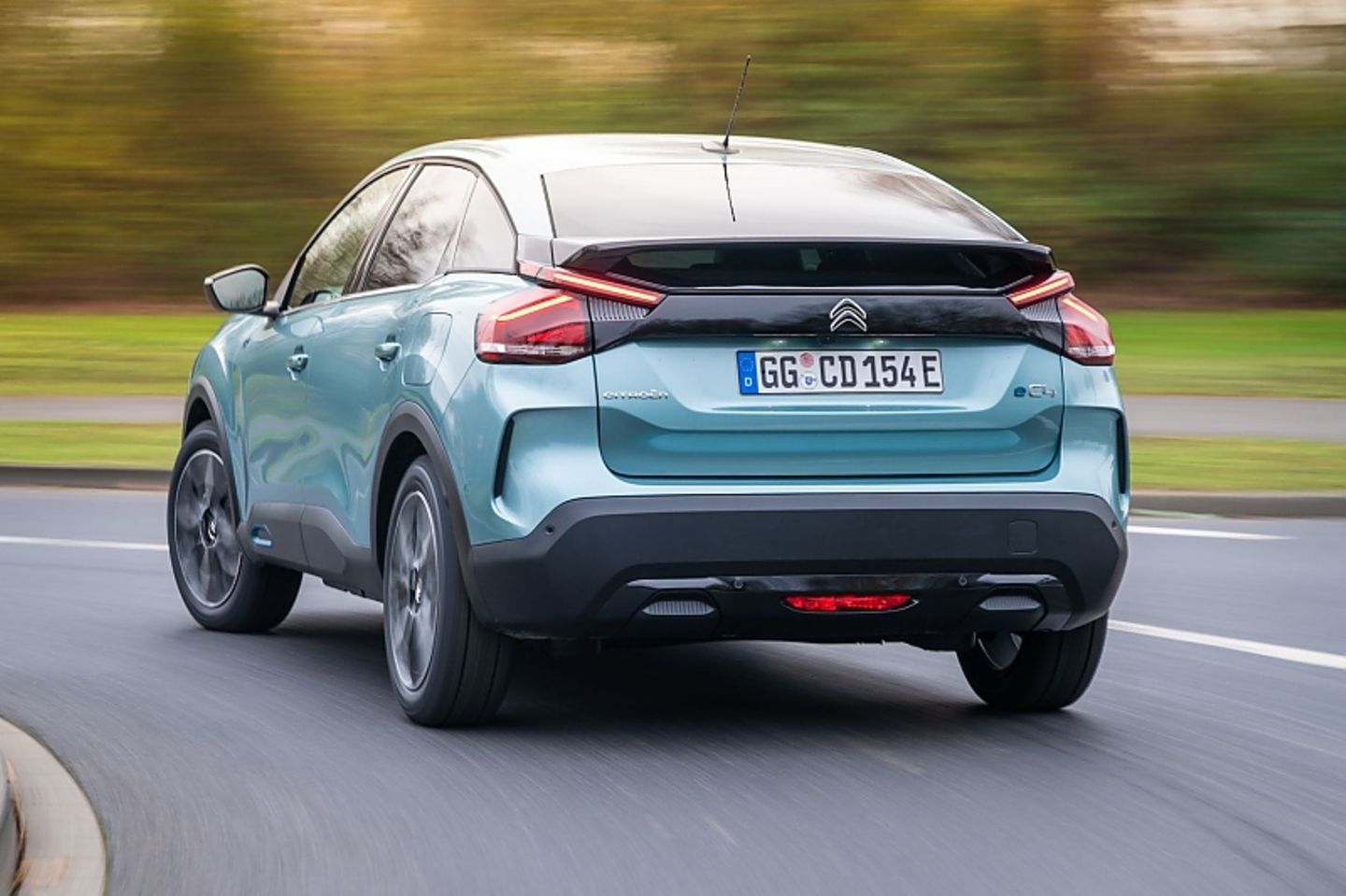 Der Citroën ë-C4 ist komfortabel abgestimmt