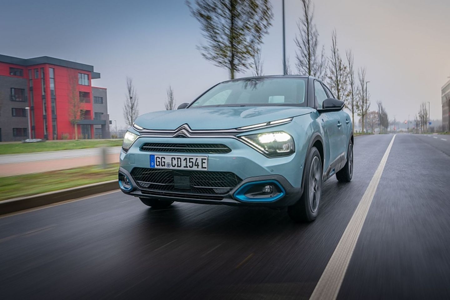 Der Elektromotor leistet 100 kW / 136 PS