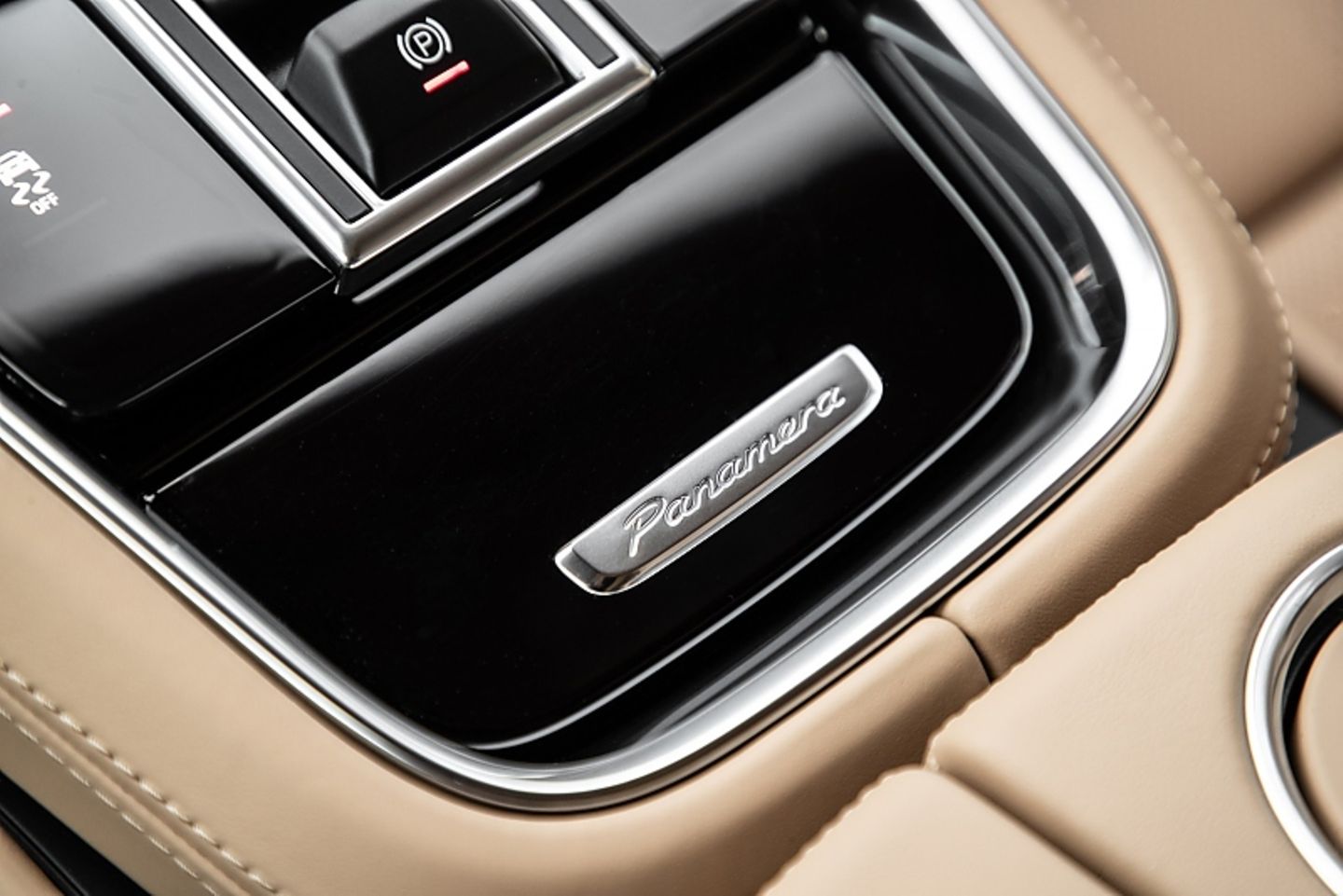Porsche Panamera Turbo S E-Hybrid Sport Tourer