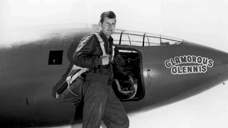Mit dieser Bell X-1 durchbrach Yeager die Schallauer. Er benannte das Flugzeug nach seiner Frau, wie schon zuvor seine Maschinen im Zweiten Weltkrieg. 