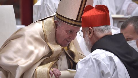 Vatikan: Der Papst und die Maske: Warum sich Franziskus nicht an die Corona-Regeln hält