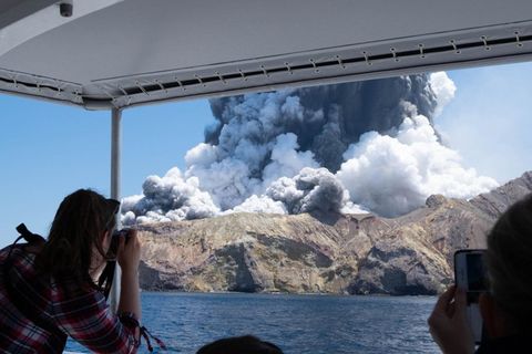 Am 9. Dezember 2019 war der Vulkan Whakaari auf der White Island in Neuseeland ausgebrochen