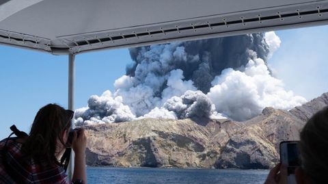 Am 9. Dezember 2019 war der Vulkan Whakaari auf der White Island in Neuseeland ausgebrochen