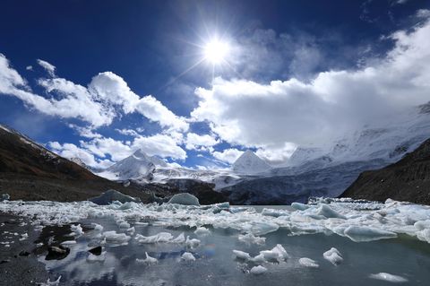 Peking will die Wolken über Tibet umleiten. 