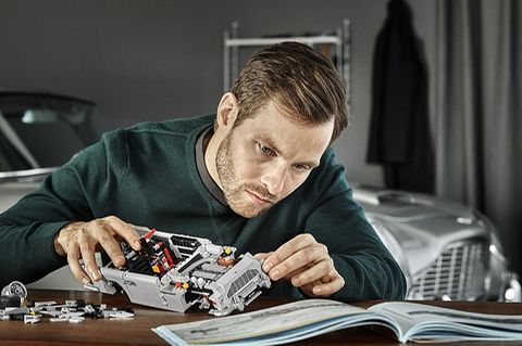 James Bond Aston Martin DB5 und sein Designer
