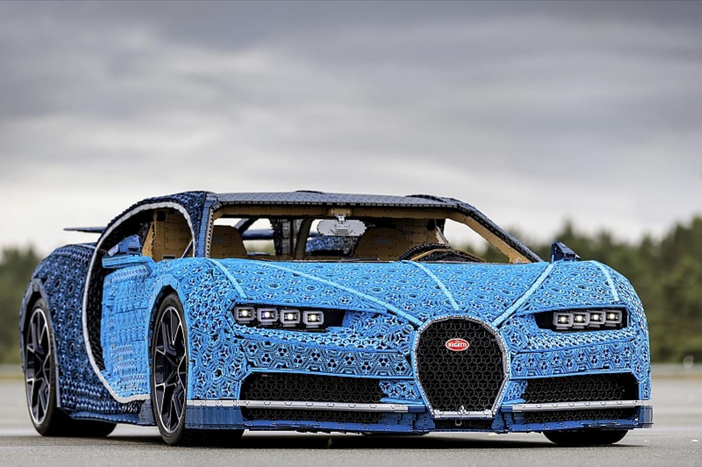 Bugatti Chiron im Maßstab 1:1