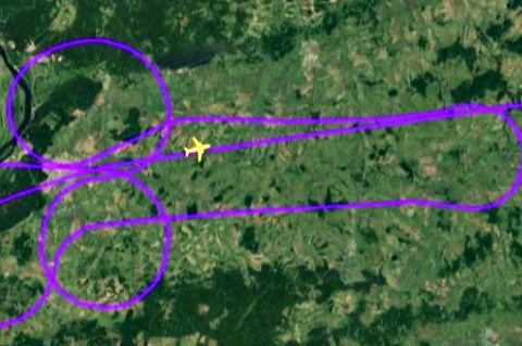 Piloten "malen" riesigen Penis an den Himmel – mit harten Konsequenzen