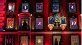 London: Der Countdown läuft  Zu einem überdimensionalen Adventskalender hat sich die Fassade des Kaufhauses Fortnum and Mason verwandelt.