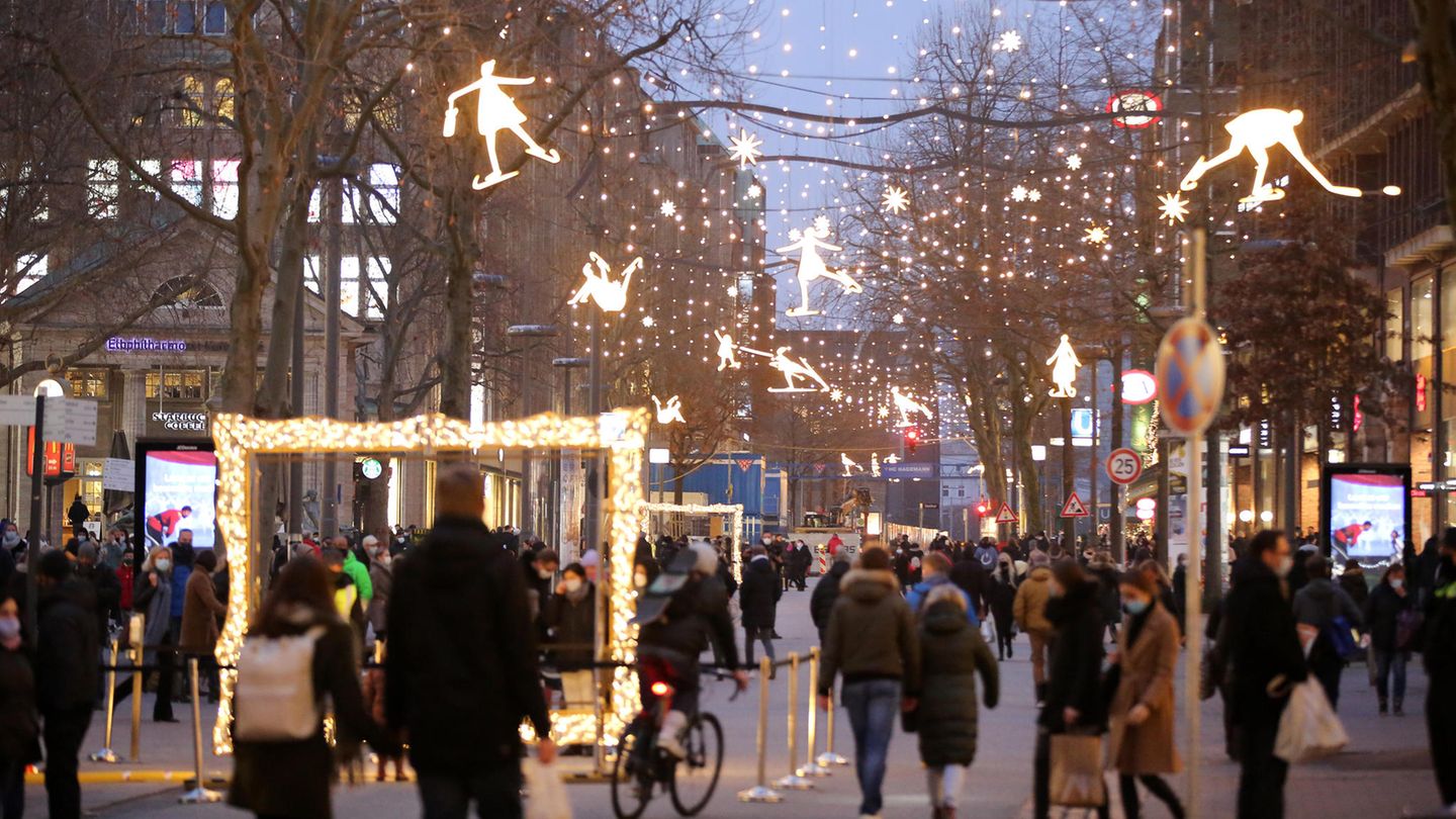 Weihnachtslockdown: Der Einzelhandel will die gleichen Hilfen wie die Gastronomie. Das geht aber nicht